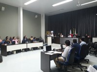 “Ideologia de Gênero”: Projeto substitutivo apresentado por vereador foi lido na sessão ordinária