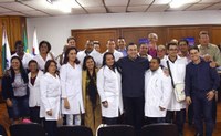 Apucarana faz acolhida oficial a médicos cubanos