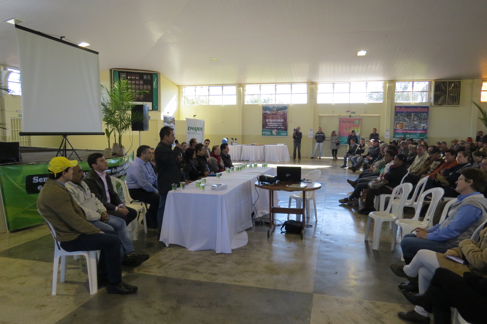 Apucarana lança programa de fruticultura e fertilização do solo