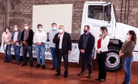 Associação dos Cafeicultores do Pirapó recebe caminhão do município de Apucarana
