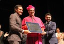 Bispo Dom Carlos José recebe o Título de Cidadão Honorário de Apucarana