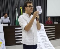 Câmara aprova projeto de lei que substitui alvarás por QR Code