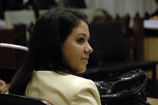 Câmara aprova projeto que proíbe “pulseiras do sexo” em Apucarana