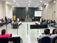 Câmara aprova projetos e requerimentos em sessão ordinária; confira 