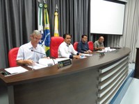 Câmara de Apucarana apresenta orçamento para 2015