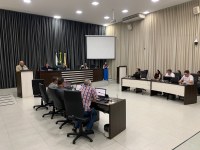 Câmara aprova requerimento e tem três matérias com pedido de vistas