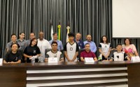 Câmara de Apucarana promove primeira sessão do Parlamento Jovem