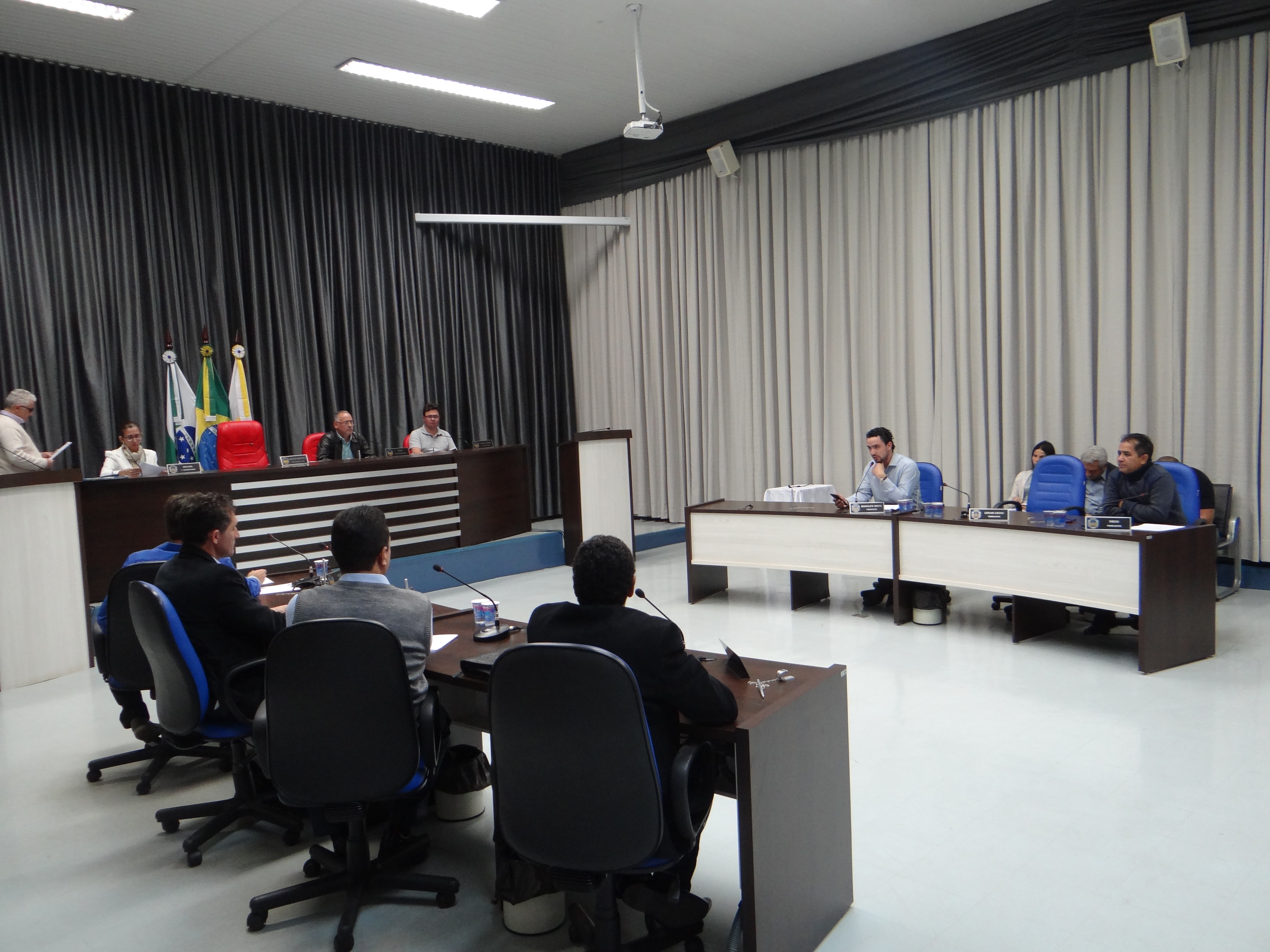 Câmara de Apucarana realiza 23ª sessão ordinária 