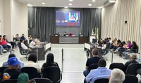 Câmara de Apucarana realiza sessão com nova composição e aprova projetos e requerimentos