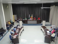Câmara de Apucarana realiza sessão ordinária