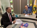 Câmara firma convênio com faculdade para qualificação de servidores