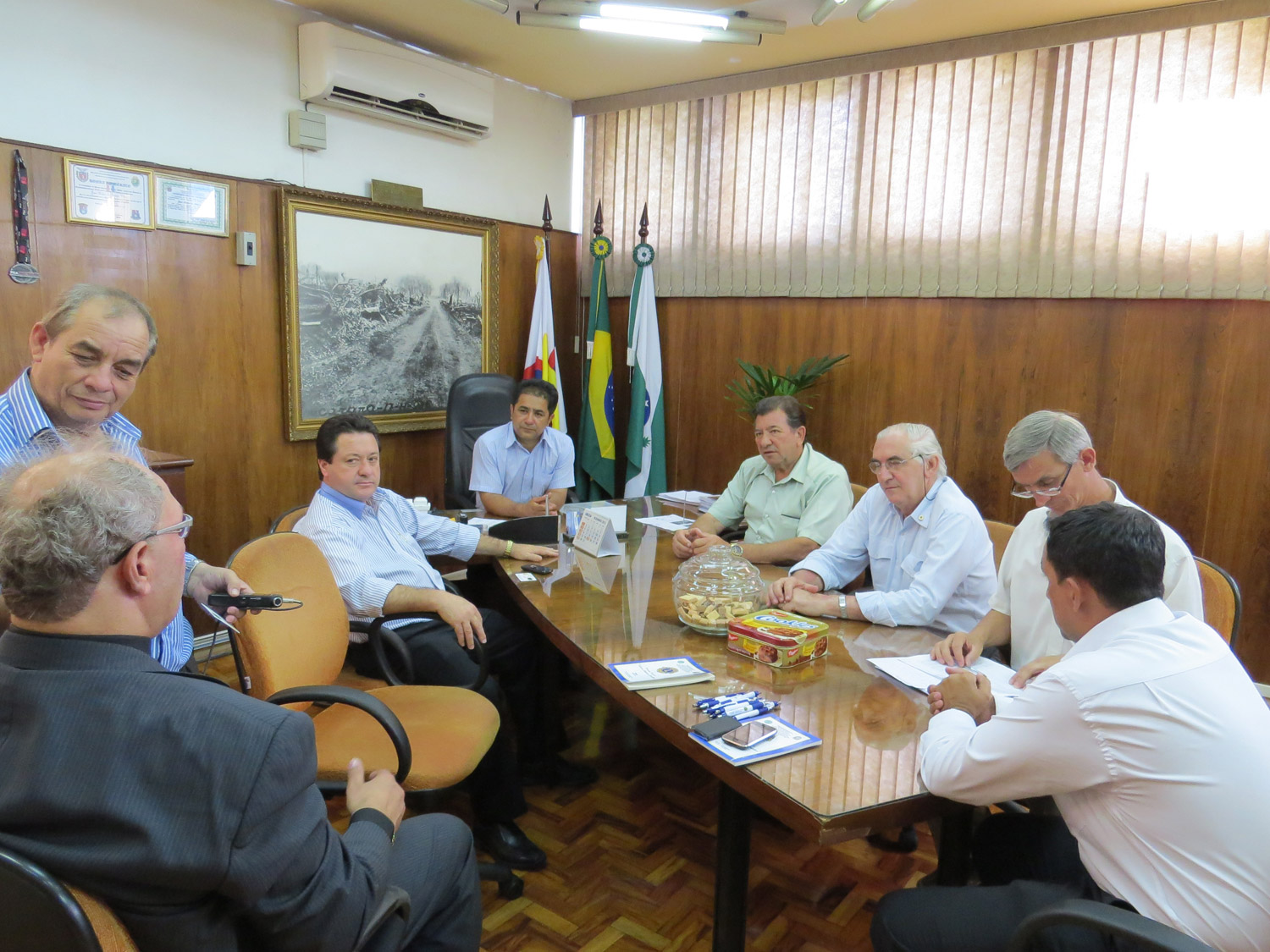 Câmara recebe visita do governador do Lions Club Internacional