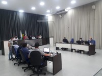 Câmara se reúne em sessão ordinária, aprova projeto e referendos constantes na pauta do dia