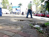 Comissão de vereadores analisa estado de conservação das calçadas da cidade