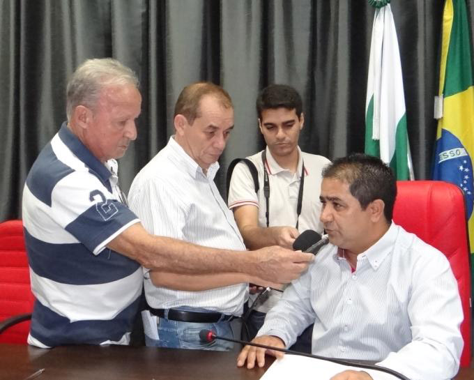 Deco anuncia instalação de sistema informatizado para Câmara de Vereadores