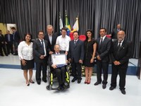 Doutor Lauro Francisco Félix recebe título de cidadão honorário de Apucarana