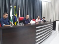 Em sessões extraordinárias, Câmara de Apucarana aprova 07 projetos de lei do Executivo Municipal