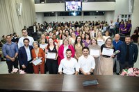 Emoção marca entrega do certificado “Mulheres que Inspiram” realizada pela Procuradoria da Mulher