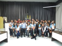 Estudantes participam de sessão ordinária na Câmara de Apucarana