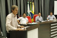 Kowalski vai à Câmara e pede apoio para o Roma