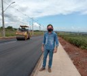 Marcos da Vila Reis acompanha obras de pavimentação na ligação entre Vila Reis e Jardim Curitiba