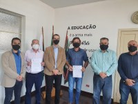 Marcos da Vila Reis reitera pedido de construção do Colégio Godomá no Distrito 