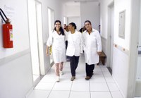 Médicos cubanos começam atividades nas unidades de saúde