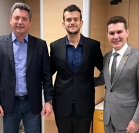 Presidente da Câmara cumpre agenda em Brasília e trata da inclusão de projetos no PAC