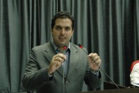 Projeto retira marca de “Cidade Educação” dos próprios públicos