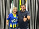 Técnica do projeto 'Bento Bom de Bola' visita Câmara de Apucarana