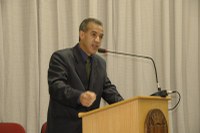 Val apresenta emenda para 11 vereadores em Apucarana