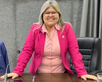 Vereadora assume presidência das sessões da Câmara de Apucarana neste Mês da Mulher