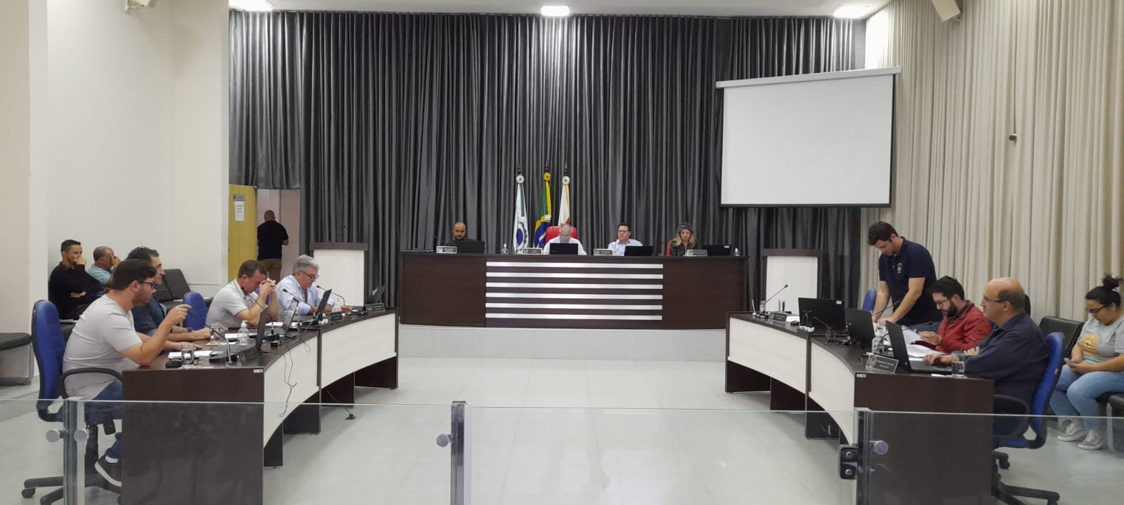 Vereadores aprovam requerimento sobre atendimento do SAS em Apucarana