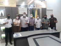 Vereadores de Cambira visitam a Câmara de Apucarana 