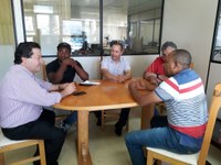 Vereadores de Rolândia visitam a Câmara Municipal