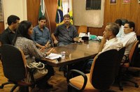 Vereadores ouvem concessionária sobre falhas no transporte coletivo de Apucarana