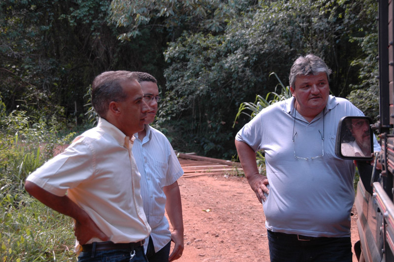 Vereadores visitam terrenos que Prefeitura venderá em Apucarana